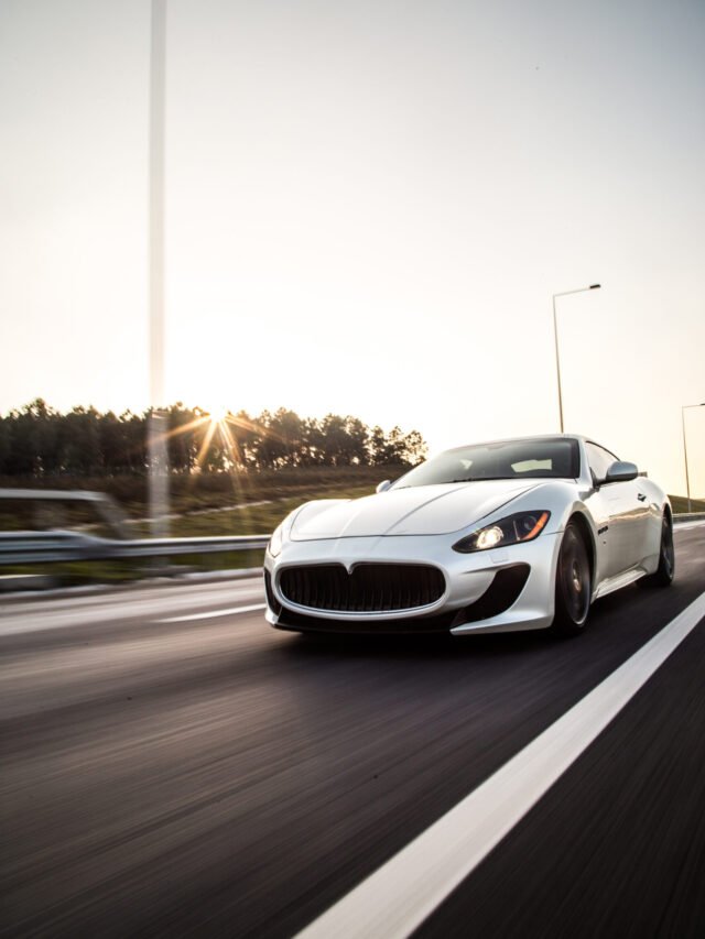 8 Best Car Accessories for Road Trips
