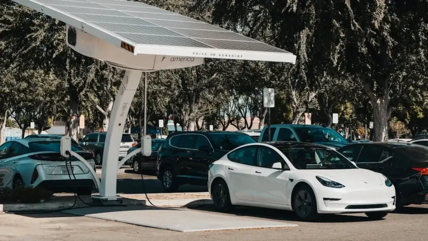 How Solar-Powered Cars Are Revolutionizing the Future of TransportationHow Solar-Powered Cars are Changing the Game